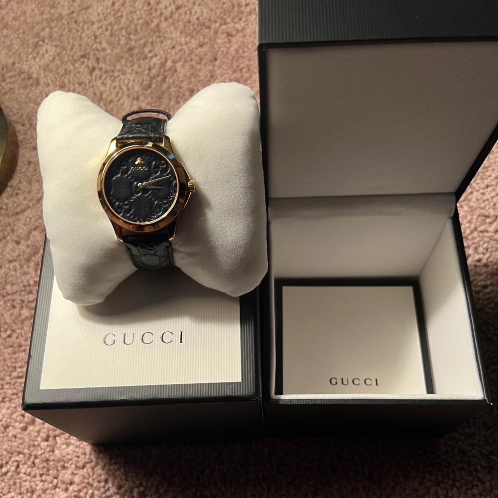 Gucci watch